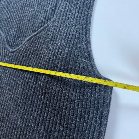 Knix grey wool blend sweater tank - Picture 3 of 5